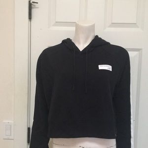 New Balance Sporty Cropped Hoody, NWT!